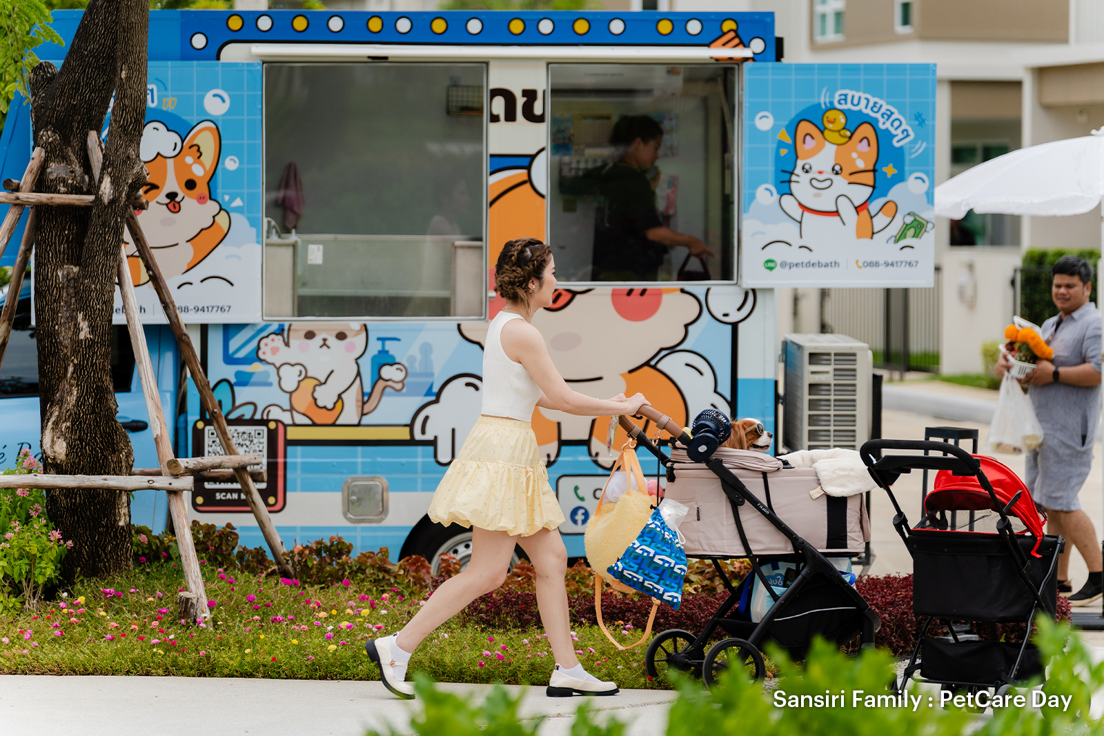 แสนสิริ แฟมิลี่ เปิดตัวกิจกรรม PetCare Day    ครั้งแรกในไทย! ยกขบวนผู้เชี่ยวชาญ เสิร์ฟบริการสุขภาพสัตว์เลี้ยงถึงคอมมูนิตี้    ใส่ใจไปถึงลูกบ้าน 4 ขา ให้ฟิตรอบด้าน ตอบโจทย์ความต้องการกลุ่มลูกบ้าน Pet Parent อย่างแท้จริง  